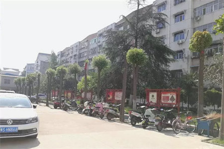 四季美林2室1厅1卫100㎡80万